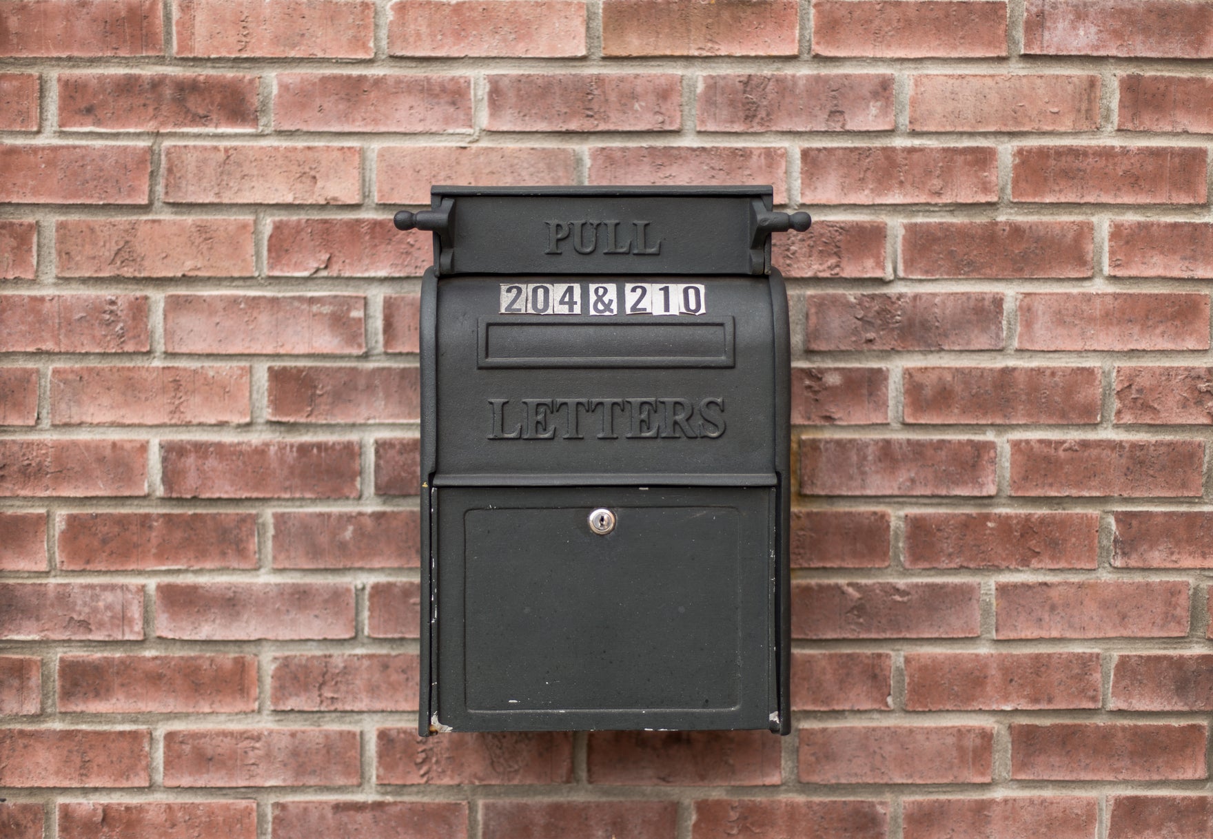 Wall Mounted Mailboxes